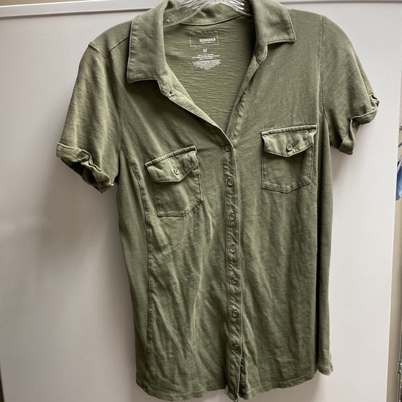 Button down top - Picture 6 of 10